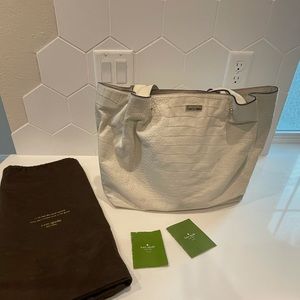 White Kate Spade shoulder bag